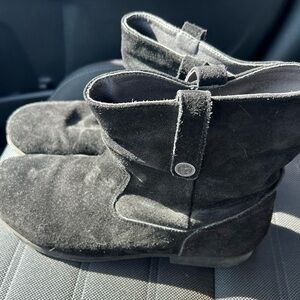 Black Suede Birkenstock Sarnia Moto Ankle Zipper Boots size 40